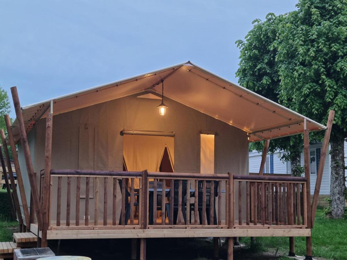 Camping Les Rives Du Lac Bois Morin Εξωτερικό φωτογραφία