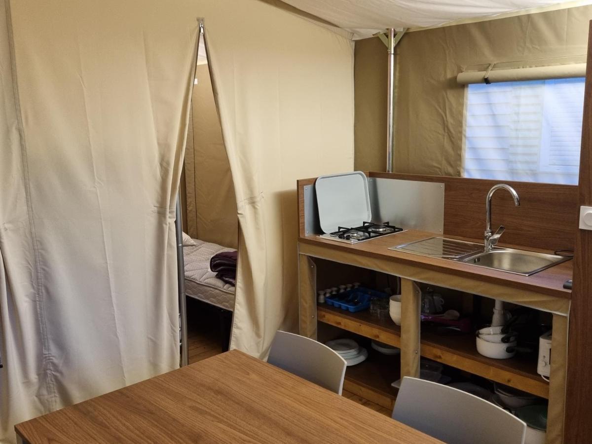 Camping Les Rives Du Lac Bois Morin Εξωτερικό φωτογραφία
